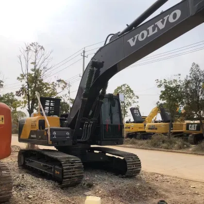 Volvo EC210B Excavator: Original Condition Heavy Construction Equipment for Sale