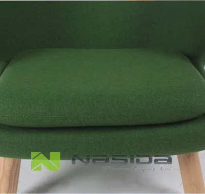 Replica Finn Juhl Pelikan Chair