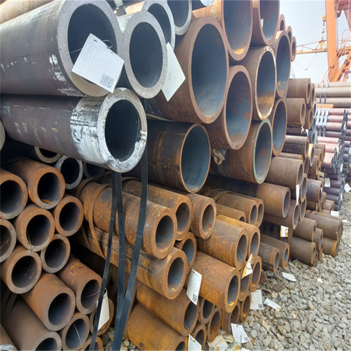ASTM A106 أنابيب فولاذية كربونية سلسة