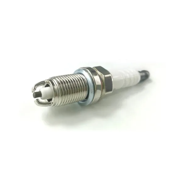 High Quality Car Spark Plugs Iridium Spark Plug for BMW 3 5 7 8 VW BORA GOLF - RFC42LZ2E