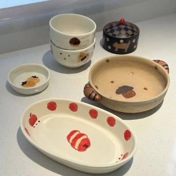 Stylish Anime-Inspired Dinnerware Collection