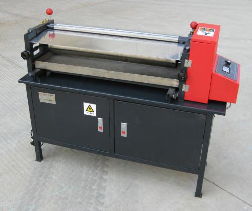 Hot paper gluing machine