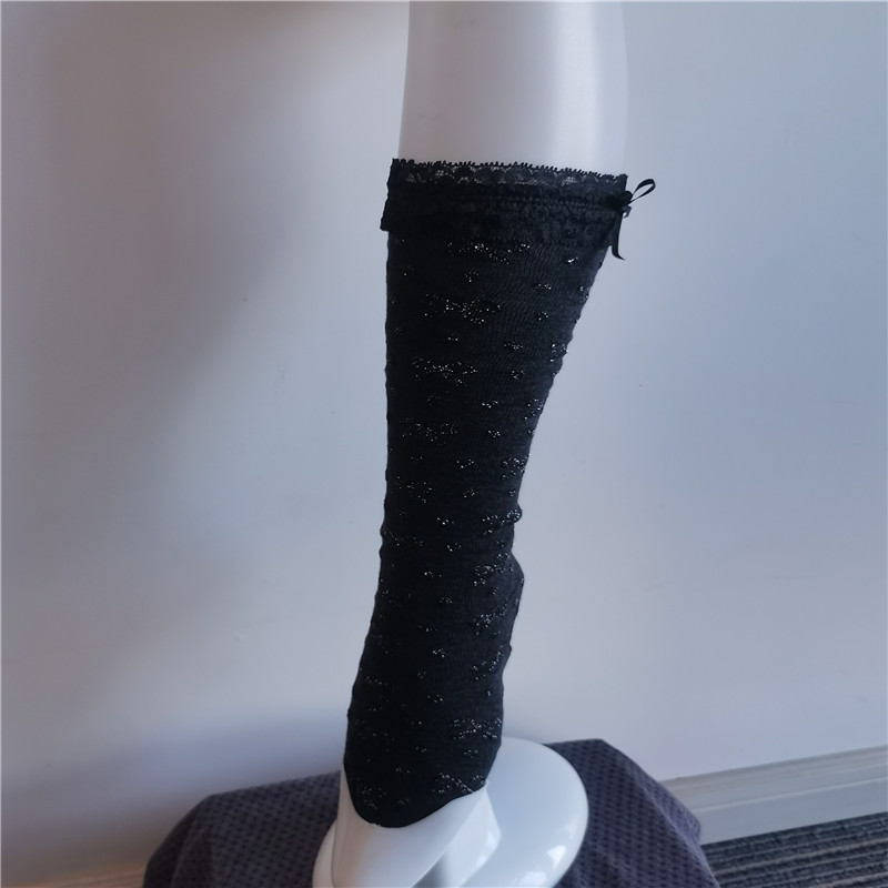 Elegant Charming Black Embroidery Lace Crew Socks