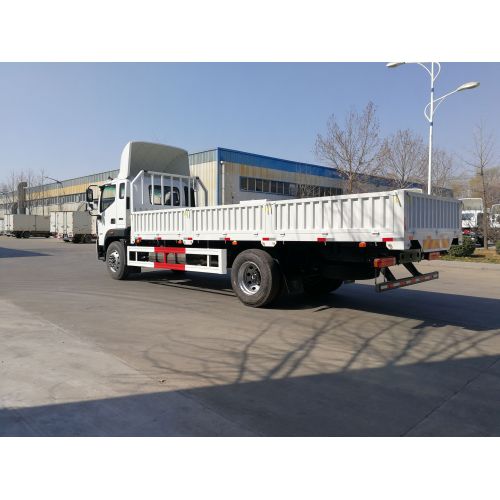 Бортовой грузовик со встроенной системой освещения камеры