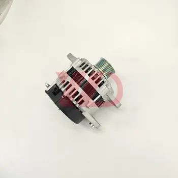 ISLE Engine Spare Parts: 4946255 Alternator Generator for Dongfeng Trucks
