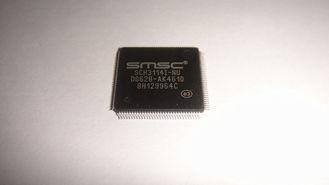 SCH3114I-NU 40 I/O Controller Interface IC 8 bit VTQFP-128