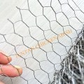 Weaving Hexagonal Wire Netting For Plant Breed