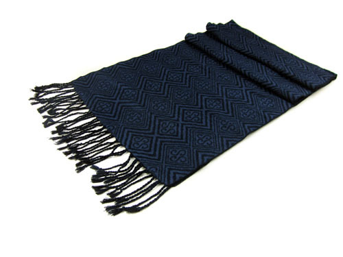 Foulard bleu profond de Mens