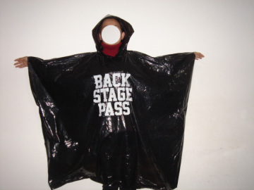 Poncho antipioggia biodegradabile monouso