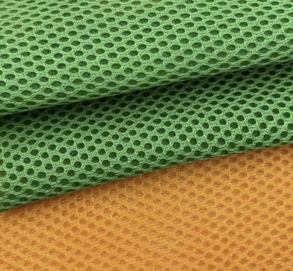 Tela de malla de tres capas transpirable con agujeros redondos