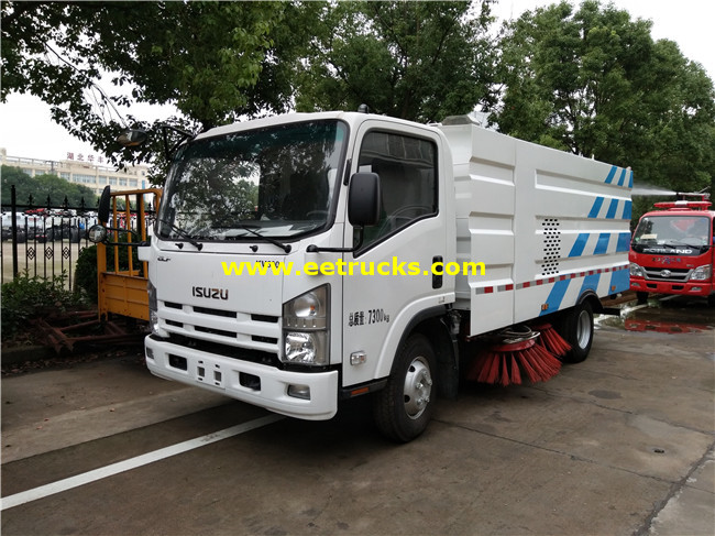 ISUZU Road Cleaning Trucks