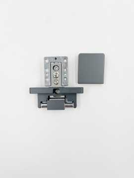 3D precision adjustment furniture hinge of a door