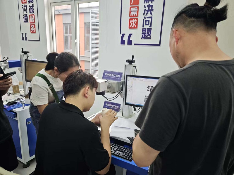 Chuke Intelligent's 10W UV Laser Marking of Ceramic Cups Receives Praise! Dual-Solution Quotation Accelerates Order Implementation
