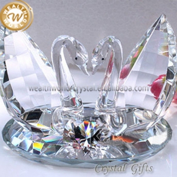 Fashion best selling crystal plane wedding gifts souvenirs
