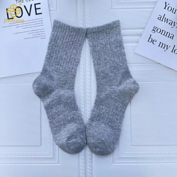 가을과 겨울 단색 하이 양말 스포츠 양말