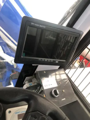 Double Tire Automatic Self Loading Concrete Mixer Truck