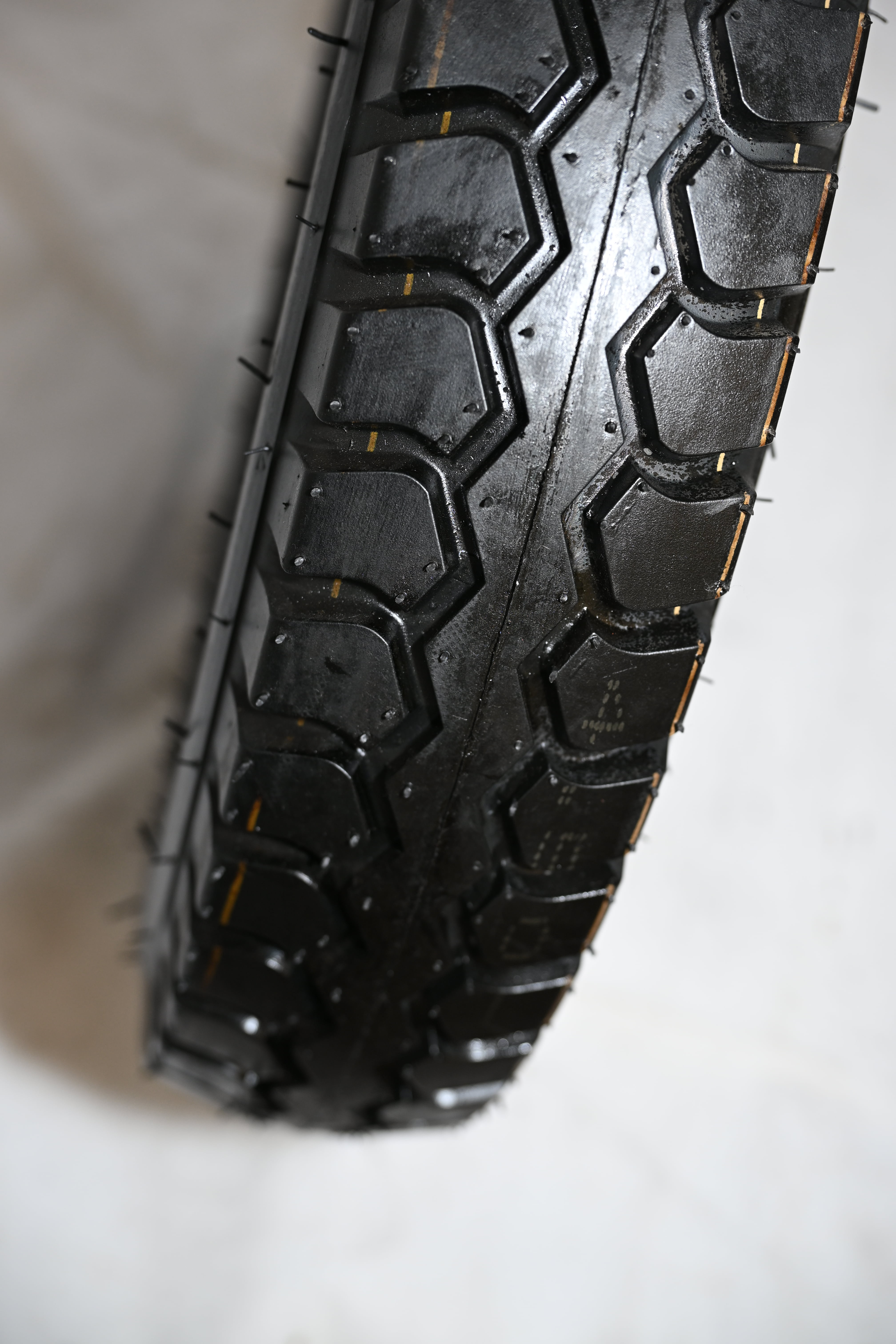 Three-wheeler motorcycle wire tire