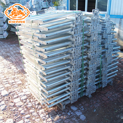 Wholesale hot galvanized pig farrowing crates from factory