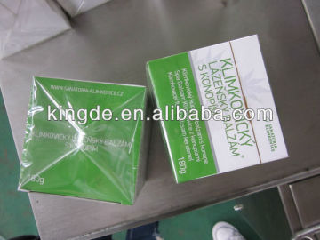 Sealing machine film for packaging cosmetic