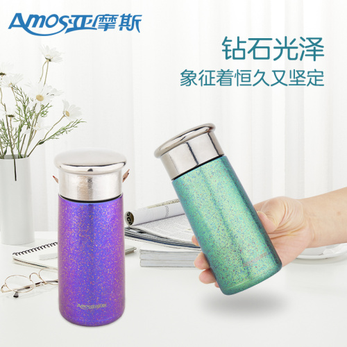 Маляўнічая тытанавая цеплавая кружка