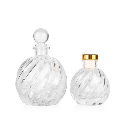 Different design cork stopper lids for diffuser bottle