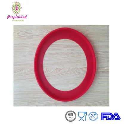 Heat-resistant food grade Silicone Pie Crust Shield/Baking Pie Protector ,Red