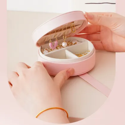 Travel PU Leather Jewelry Storage Box with handle