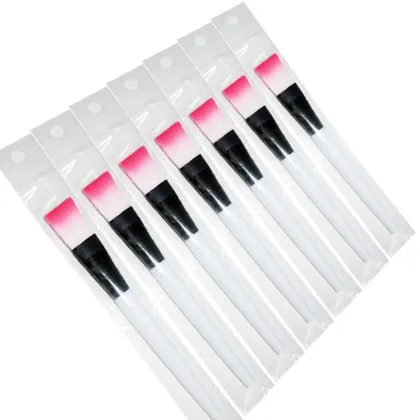 Cheapest Beauty Tools: Plastic Handle Makeup Brushes & Facial Masks
