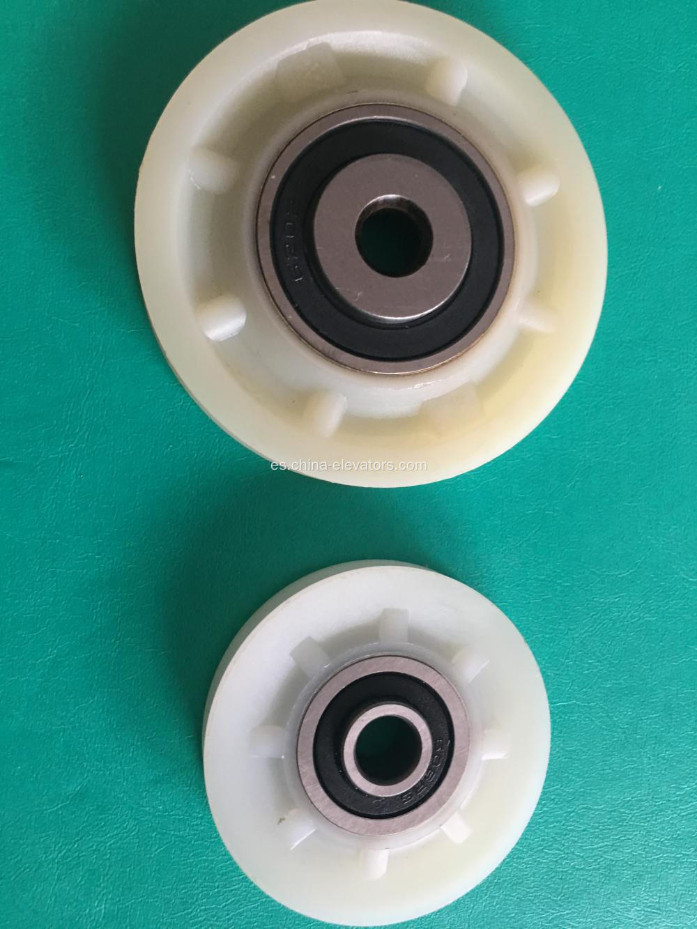 Rodillo de cuerda de alambre para puerta de ascensor Fermator de 64 mm y 47 mm