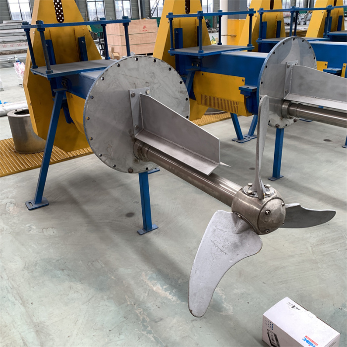 Агитатор для бумажной машины