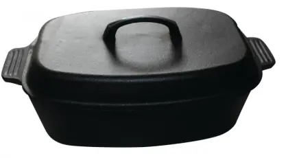 Cast iron cookware casseroles