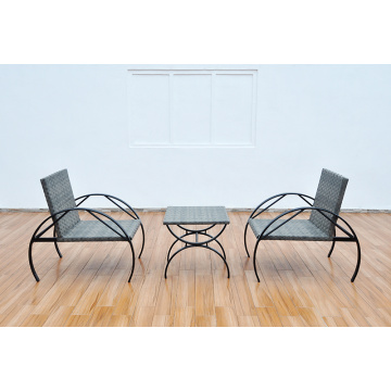 Garden Rattan Dining Table and Chairs