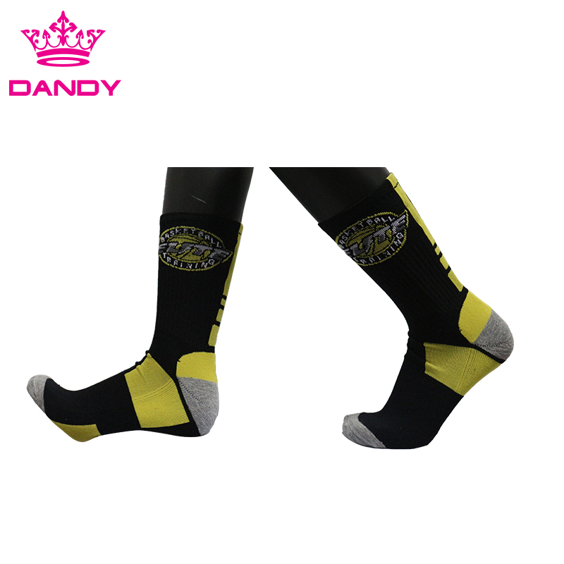 mens basketball socks