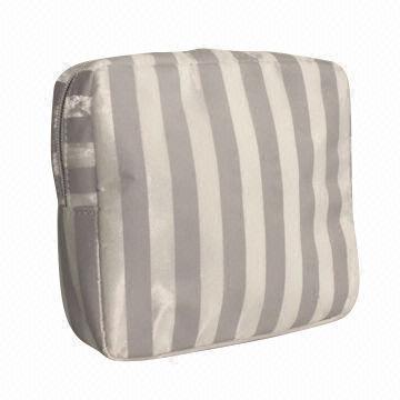 Printed Nylon Bag, Customized Designs and Logos Accepted, OEM Orders Welcomed
