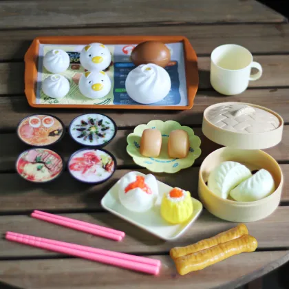 1:12 Scale Educational Toy Miniatures: Dollhouse Furniture, Play Food, and Kitchen Accessories for Kids