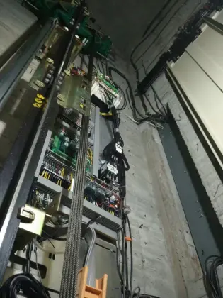 Passenger Lift Control System Modernization