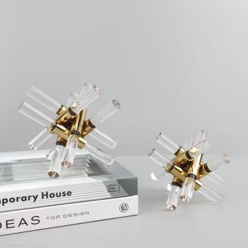 ホームインテリアのための現代のヨーロッパのアクリル金属交差装飾品