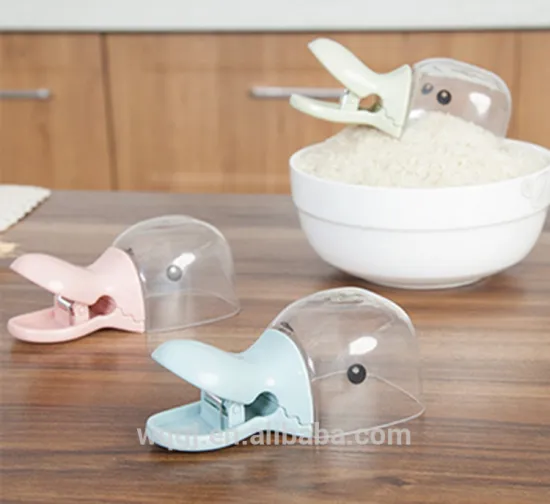 Food Grade Plastic Food Bag Sealing Clip Cute Cartoon Duck Shape Rice Spoon Popular Mini Plastic Bag Seal Clip with Spoon