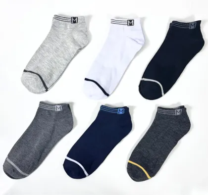 Invisible Men's boat socks