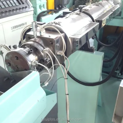 SJ50/28 PE Pillow core tube extruder making line