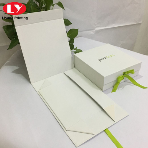 Custom White Foldable Magnetic Box with Ribbon