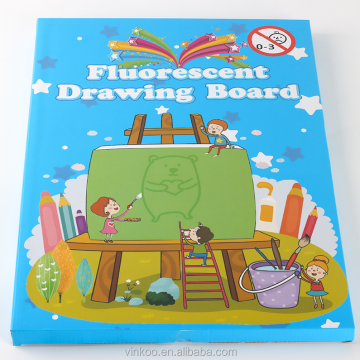 Tablero de dibujo fotoluminiscente de Suron para niños.