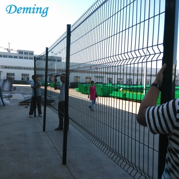 Galvanized Pvc coated 3d weld wire mesh fencing