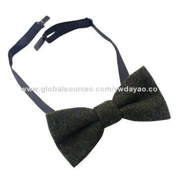 Fashionable wool bow tie for men