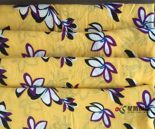 New Design Beautiful Flower Rayon Printed Fabric