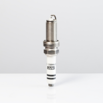 European Cars Engine Ignition Spark Plugs: AFC1627 Double Platinum & PLFE7RA8EG 94833