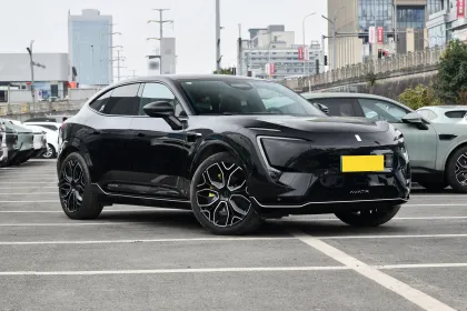 2024 Changan AVATR 11 Black Electric SUV