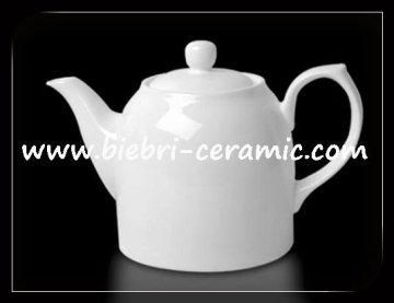 หม้อกาแฟพอร์ซเลนที่ดีและสง่างาม
