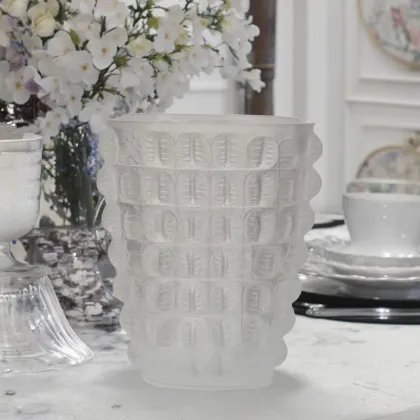 Lalique Premier French Style Croco Crystal Tabletop Vase