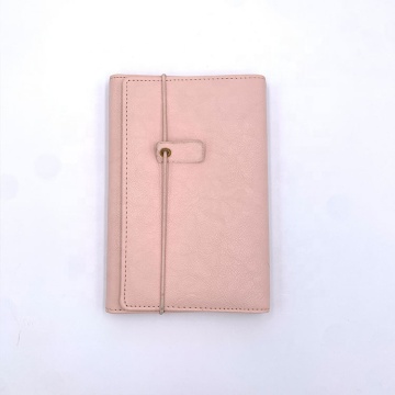 โน๊ตบุ๊คนักเดินทางหนังคู่สามเท่า - ขนาดพกพา Hobonichi Midori พร้อมแถบยืดหยุ่น